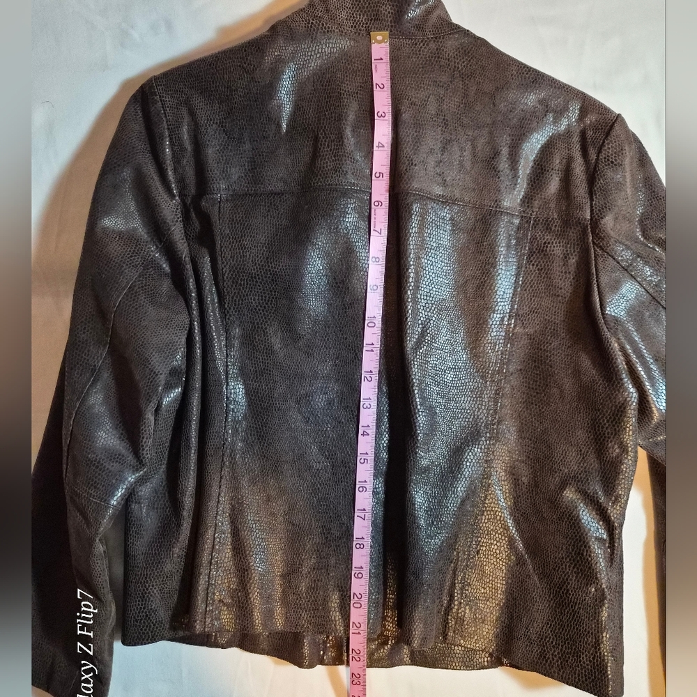 Alfani Petite Large Genuine Leather Snakeskin Jacket - Picture 6 of 7